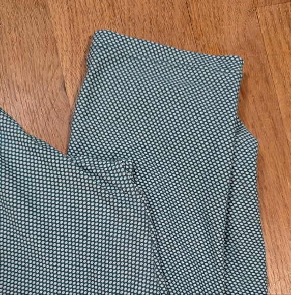 LuLaRoe Tall & Curvy Leggings – Green Dotty Delight 🌿🌀 - Picture 3 of 4